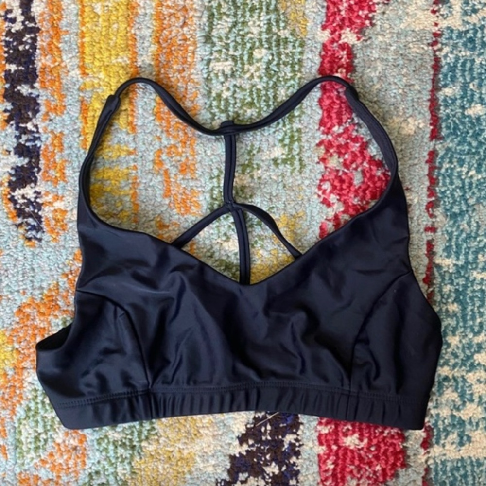 Onzie sports bra size S/M